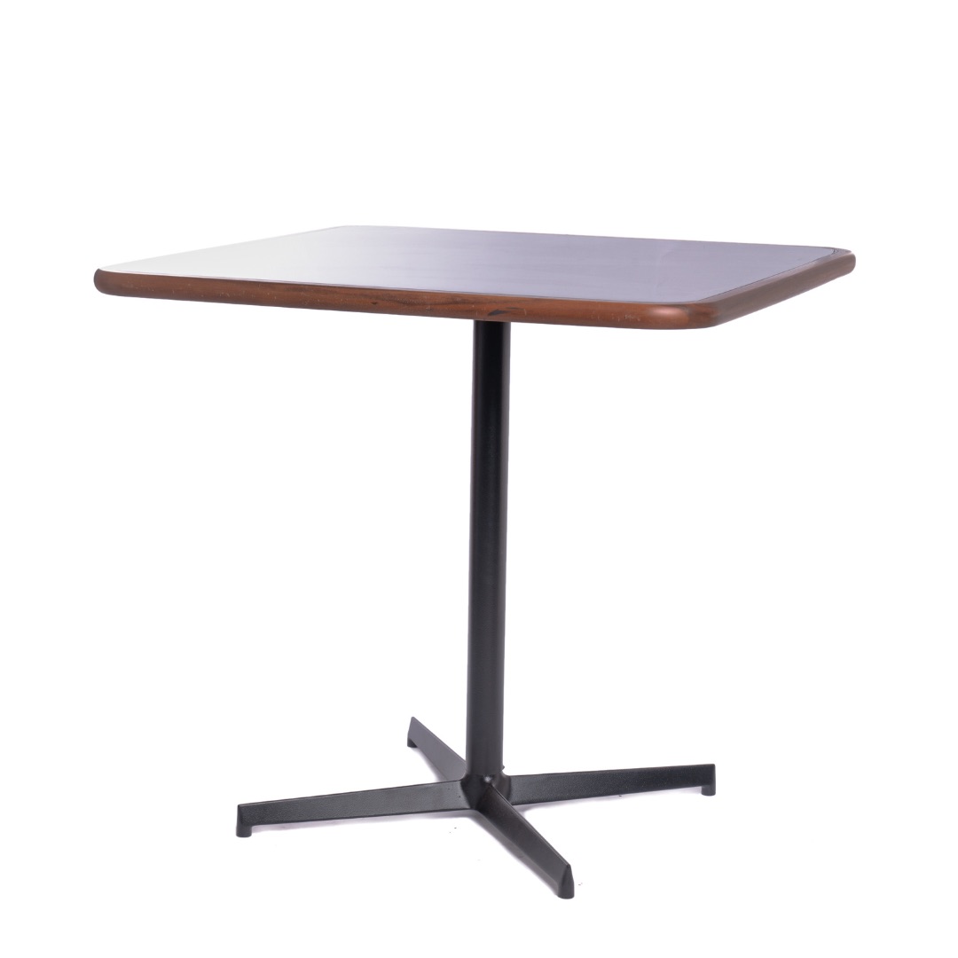 TABLE SARAH